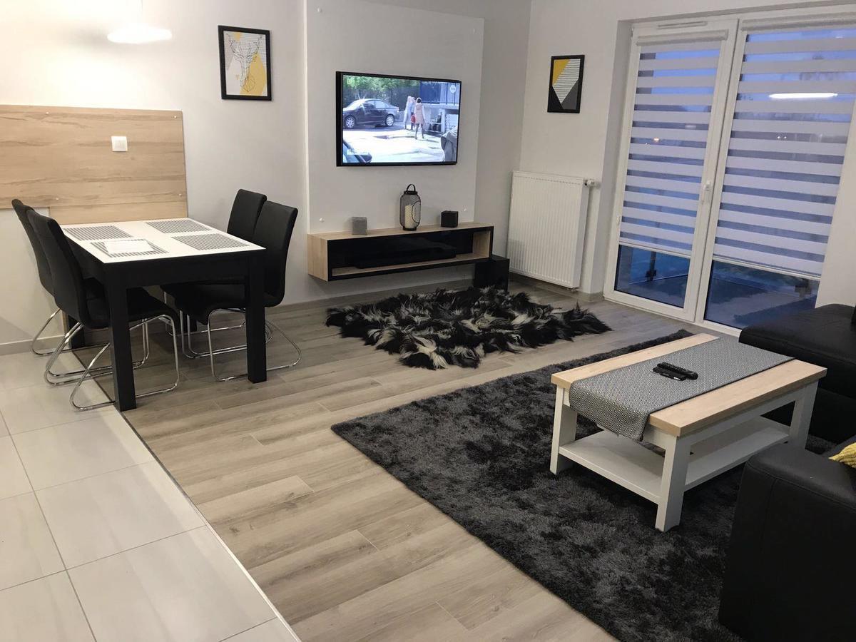 Września Apartamenty Platan Opieszyn 2 מראה חיצוני תמונה