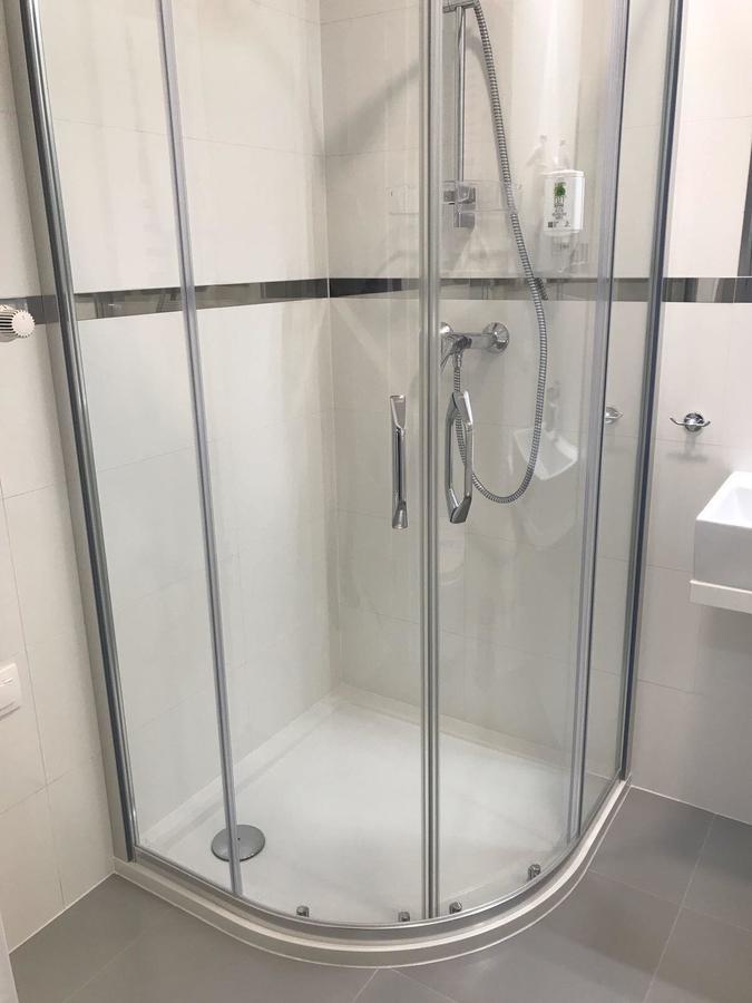 Września Apartamenty Platan Opieszyn 2 מראה חיצוני תמונה